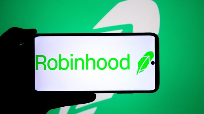 AppLovin-and-Robinhood-added-to-SP-500.jpeg