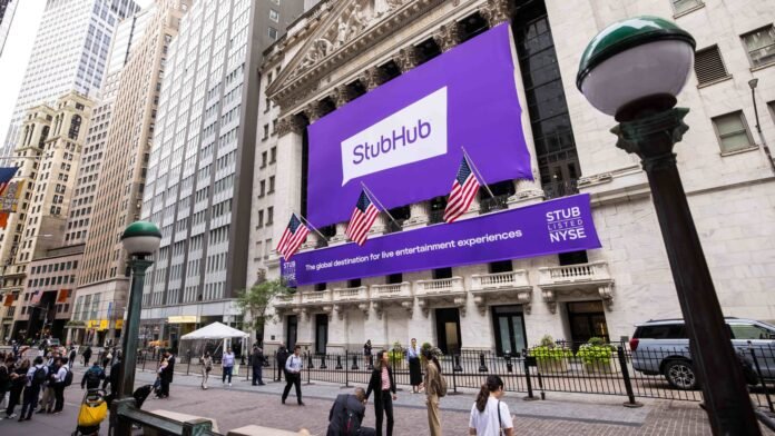 StubHubs-stock-plunges-in-third-day-on-NYSE-as-post-IPO.jpg